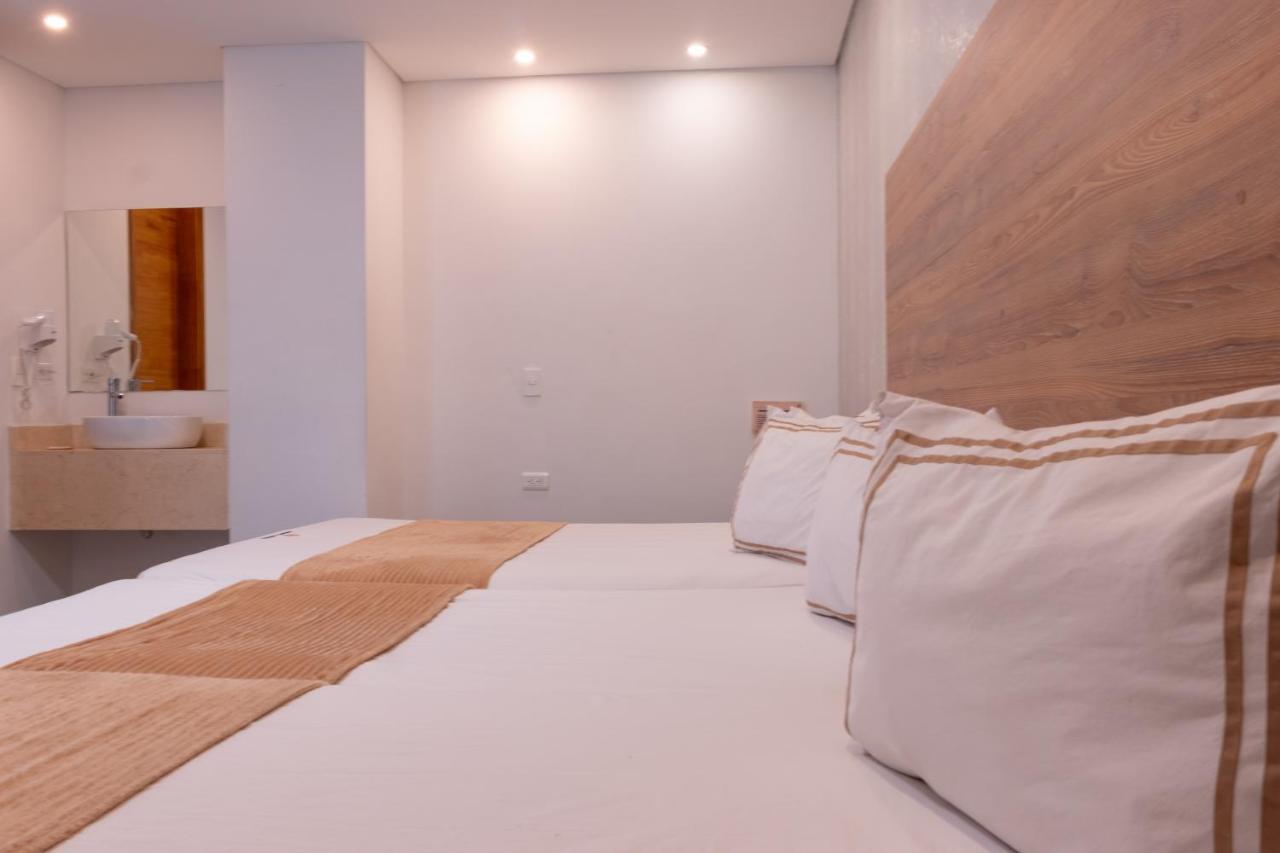 Infinity Hotel Medellin Ngoại thất bức ảnh