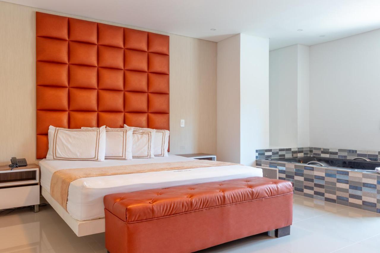 Infinity Hotel Medellin Ngoại thất bức ảnh