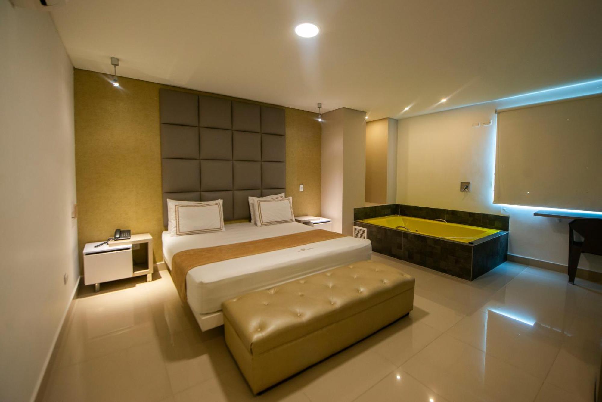 Infinity Hotel Medellin Ngoại thất bức ảnh